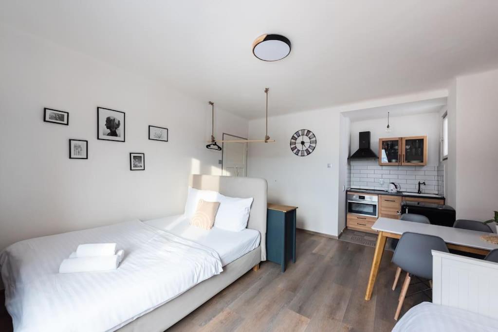 פראג Bellagio Apartment מראה חיצוני תמונה
